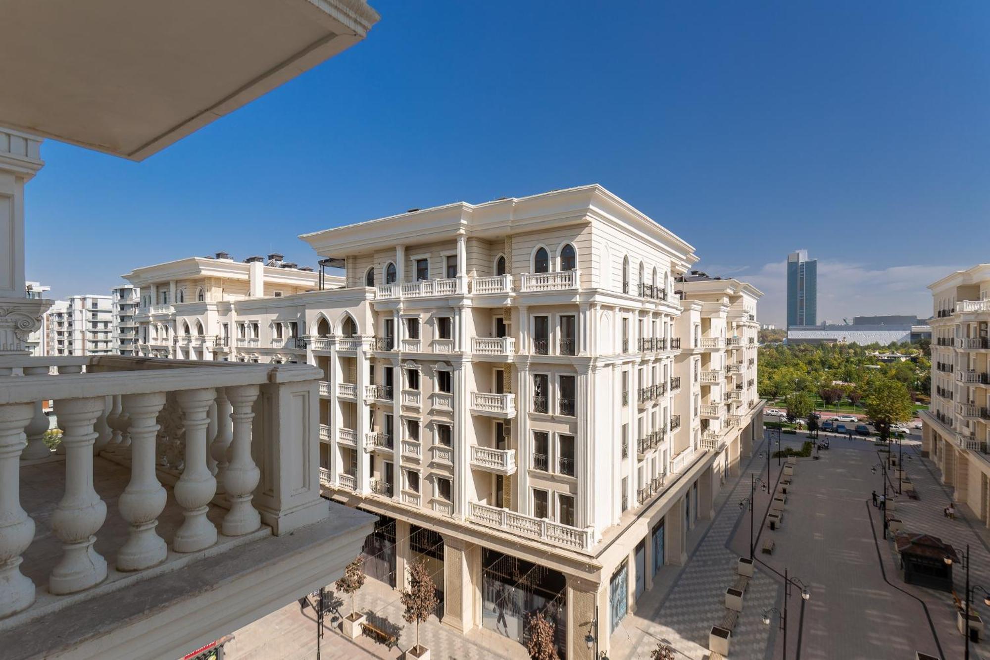 Boulevard 114 Tashkent Exterior photo